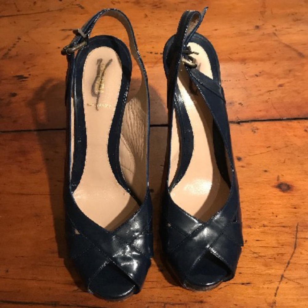FENDI - Navy Sandals US 9 | IT 9